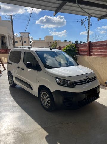 מודעת רכב סיטרואן ברלינגו 