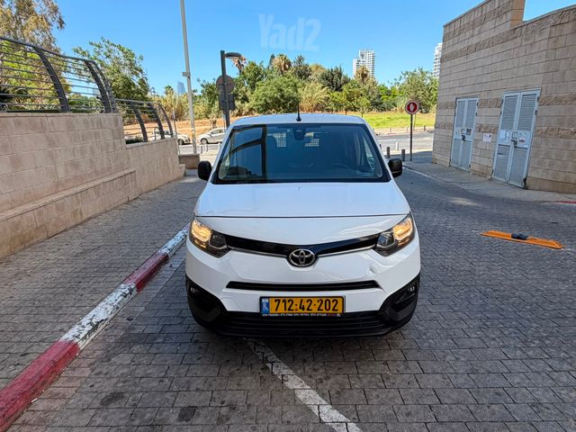 מודעת רכב טויוטה פרואייס סיטי