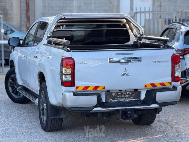 מיצובישי טרייטון / L200