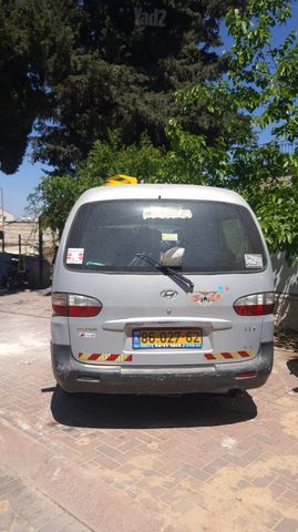 מודעת רכב יונדאי H-1 / i800