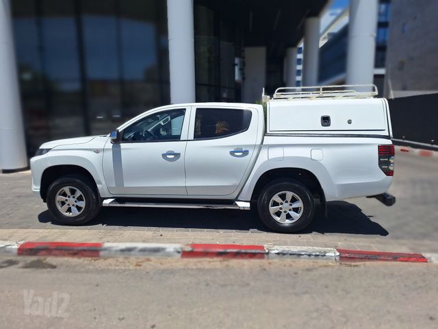 מיצובישי טרייטון / L200