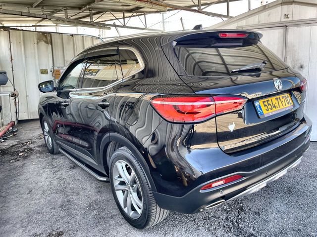 אם ג'י EHS PHEV