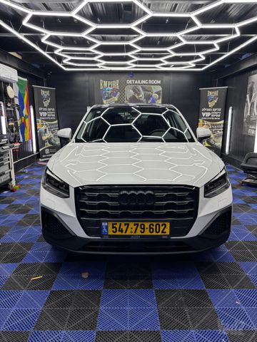 אאודי Q2