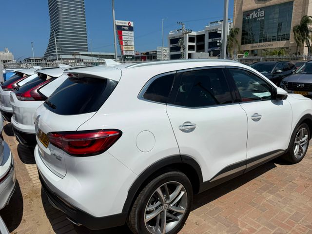 אם ג'י EHS PHEV