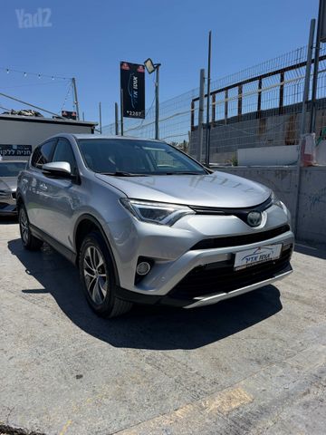 מודעת רכב טויוטה RAV4 2