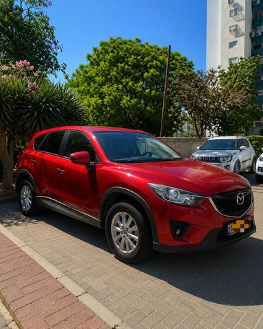 מודעת רכב מאזדה CX-5