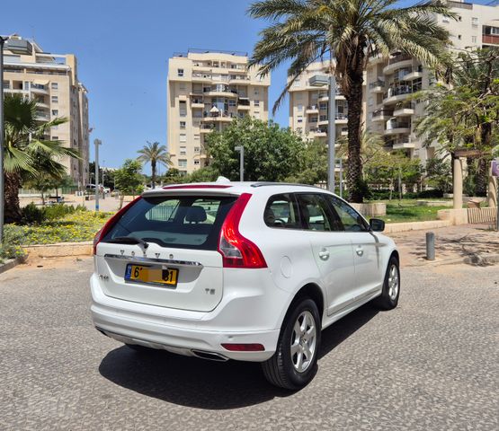 וולוו XC60