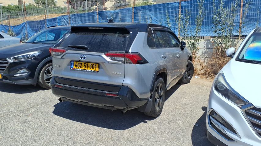 טויוטה RAV4