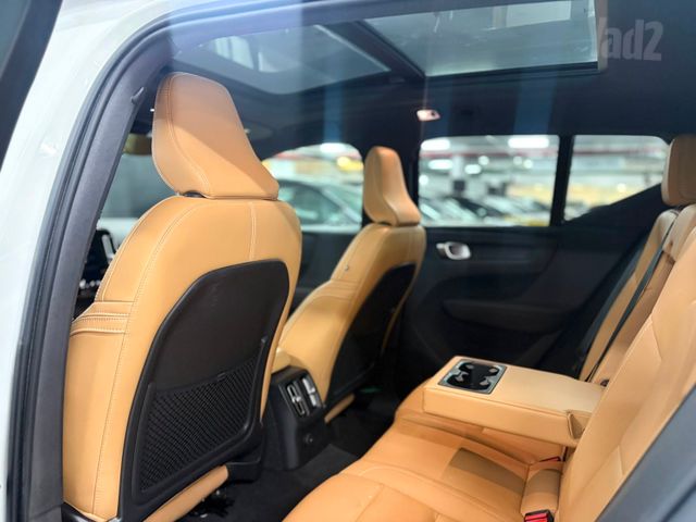 וולוו XC40