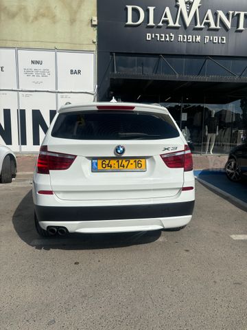 ב מ וו X3