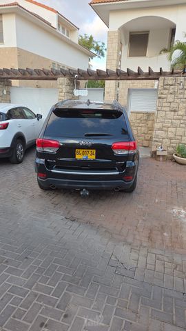 ג'יפ גרנד צ'ירוקי