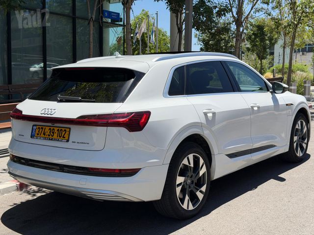 אאודי E-tron