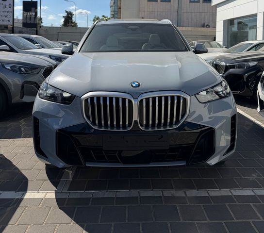 ב מ וו X5