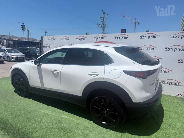 מאזדה CX-30