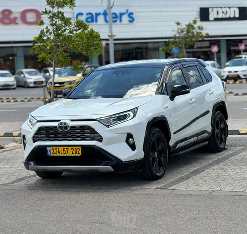 מודעת רכב טויוטה RAV4