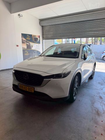 מודעת רכב מאזדה CX-5