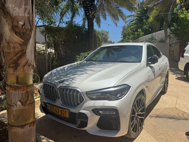 ב מ וו X6