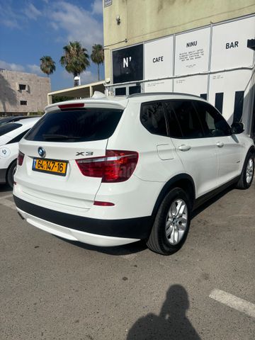 ב מ וו X3