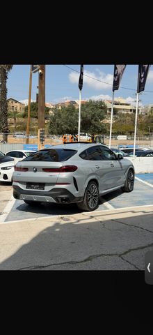 ב מ וו X6