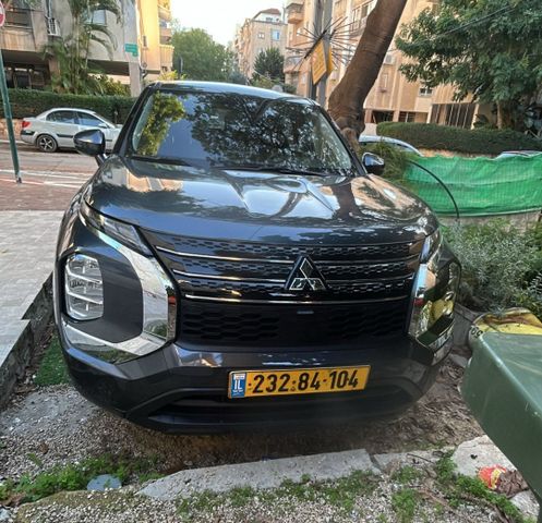 מודעת רכב מיצובישי אאוטלנדר