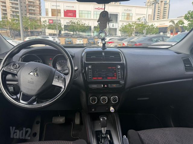 מיצובישי ASX