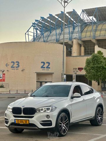 ב מ וו X6