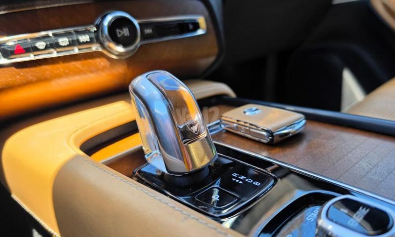 וולוו XC90