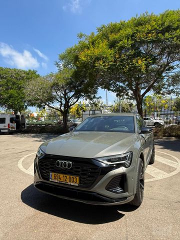 אאודי Q8 e-tron