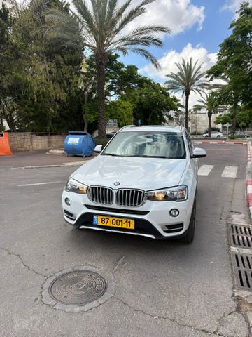 ב מ וו X3
