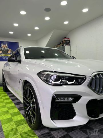 ב מ וו X6