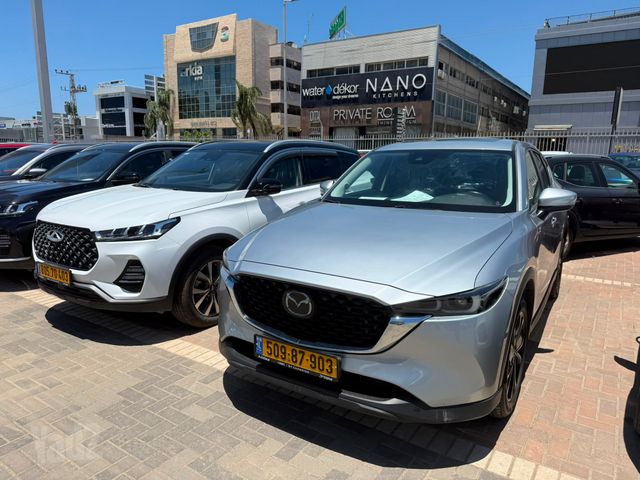 מודעת רכב מאזדה CX-5