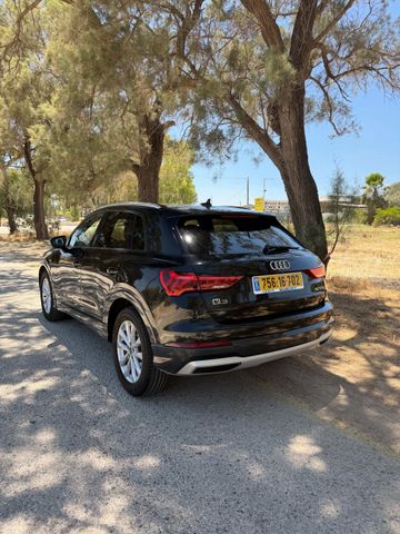 אאודי Q3