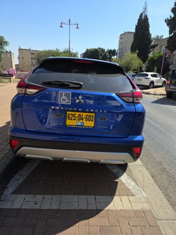 מודעת רכב מיצובישי אקליפס קרוס