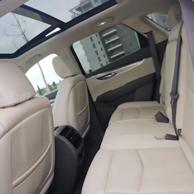 קאדילק XT5
