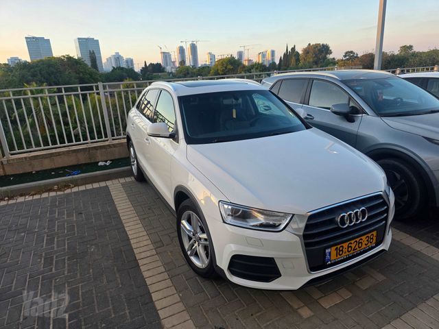 מודעת רכב אאודי Q3