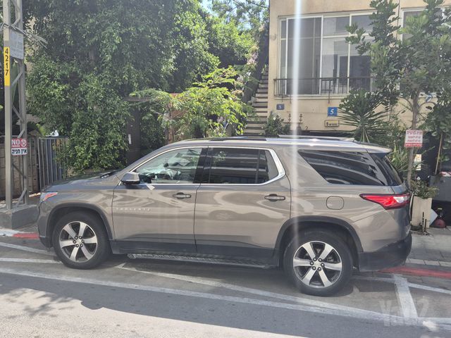 מודעת רכב שברולט טראוורס