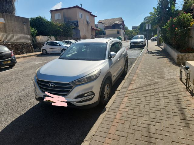 מודעת רכב יונדאי טוסון
