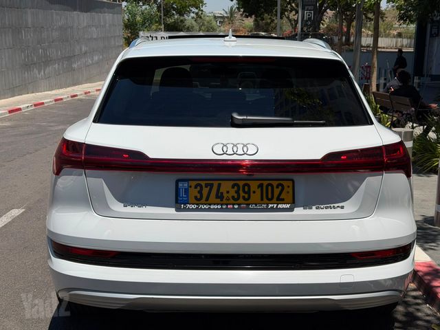 אאודי E-tron
