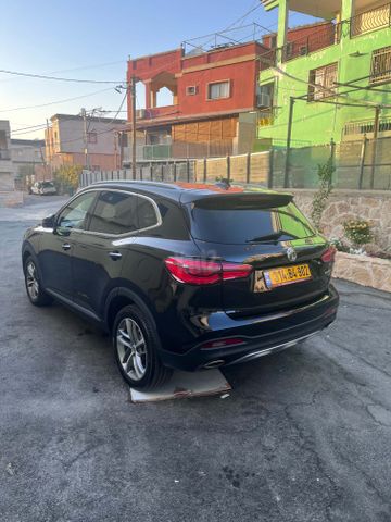אם ג'י EHS PHEV