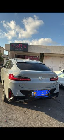 ב מ וו X4