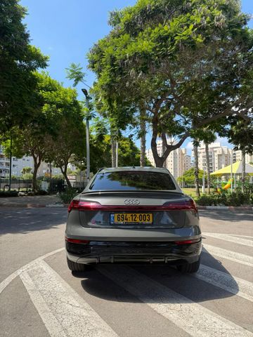 אאודי Q8 e-tron