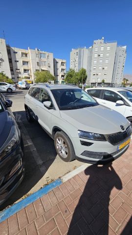 מודעת רכב סקודה קארוק