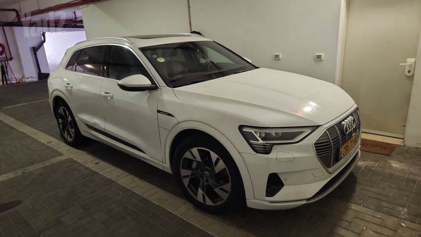 אאודי E-tron