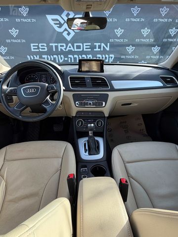 אאודי Q3