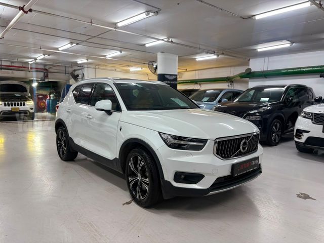 וולוו XC40