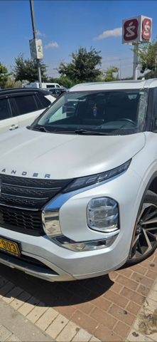 מודעת רכב מיצובישי אאוטלנדר