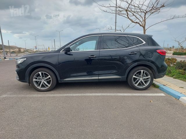אם ג'י EHS PHEV