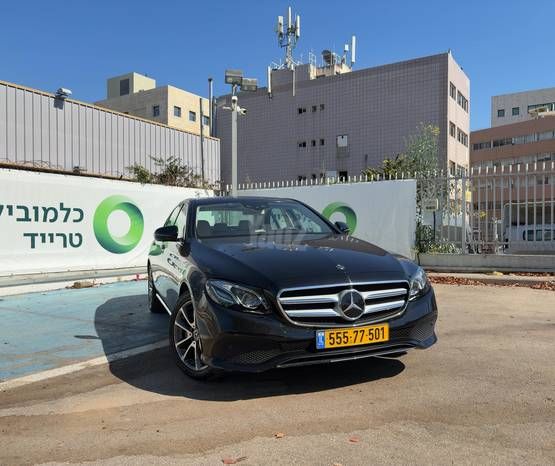 מודעת רכב מרצדס-בנץ E-class
