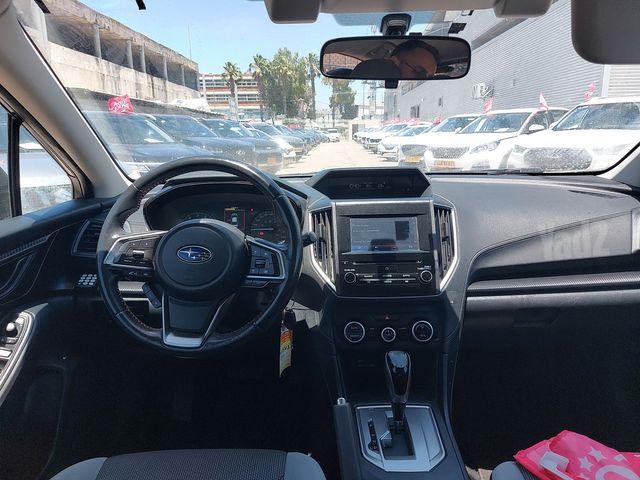 סובארו XV
