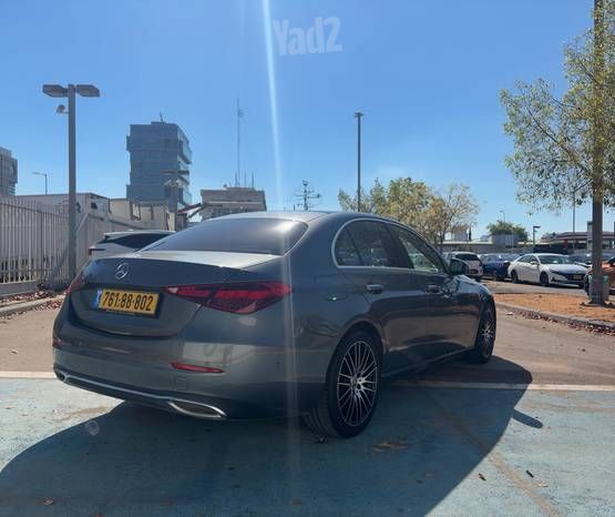מרצדס-בנץ C-class